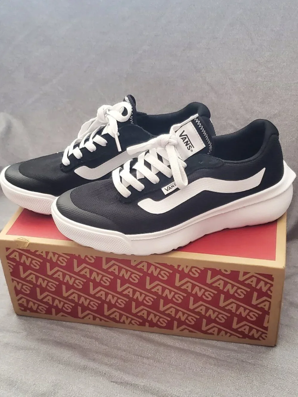 Vans Range Brz Skate Shoes Women's Size 7